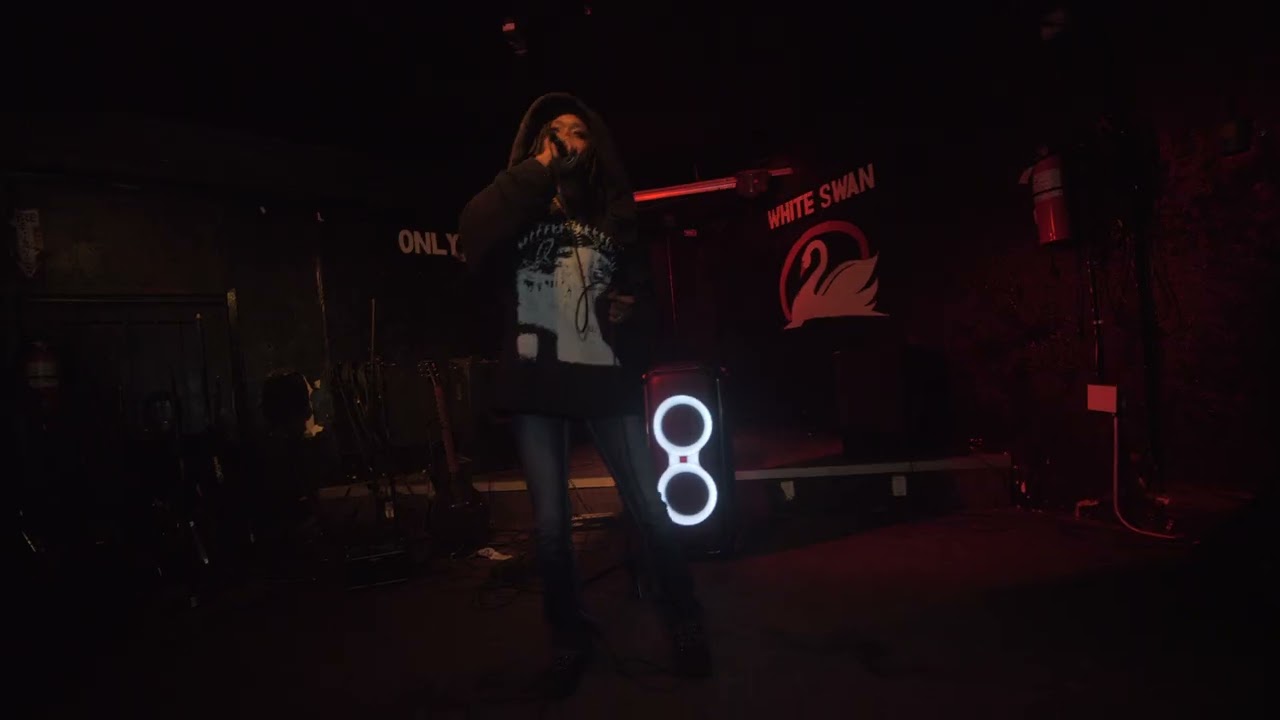 Shroomy777 Performance - Shots In The Dark  