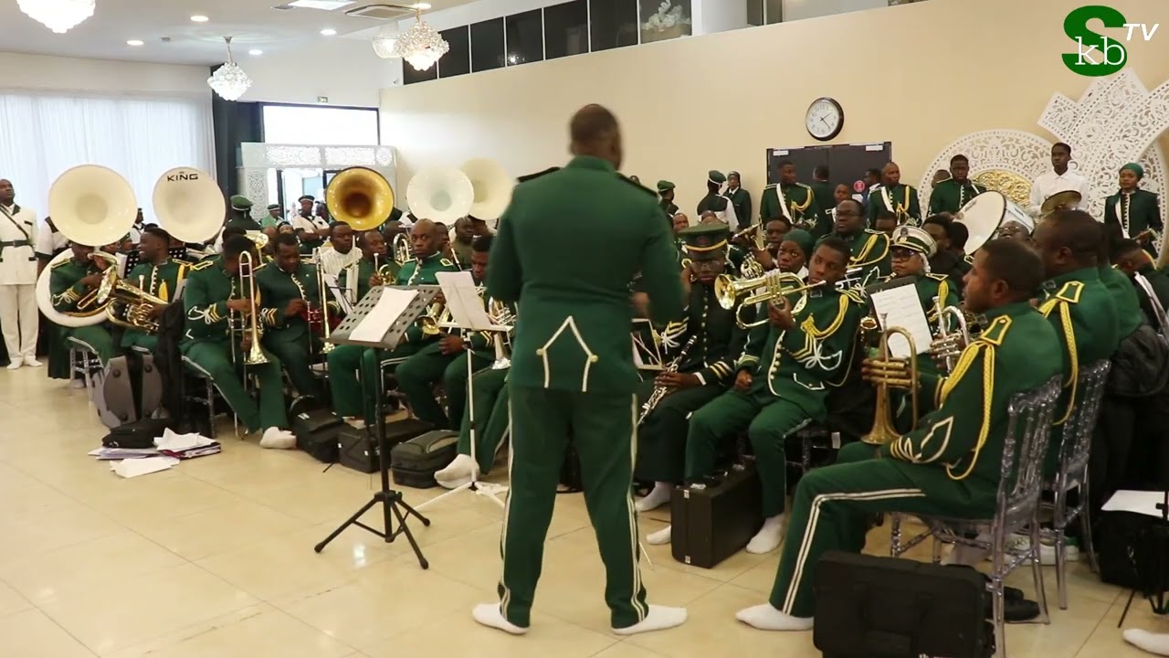 FAKI SAINT - OUEN DANS - O NZAMBI ZENGA KANU