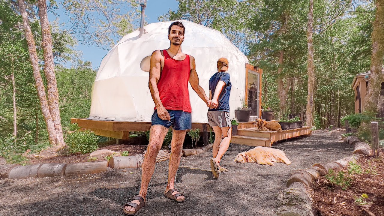 Строительство дома в лесу