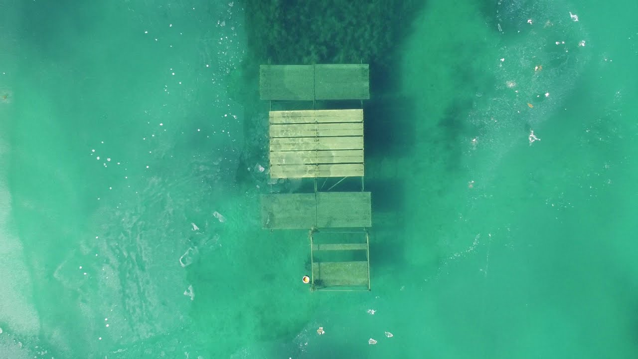 Frozen Kulkwitzer See from above with drone DJI Mavic mini