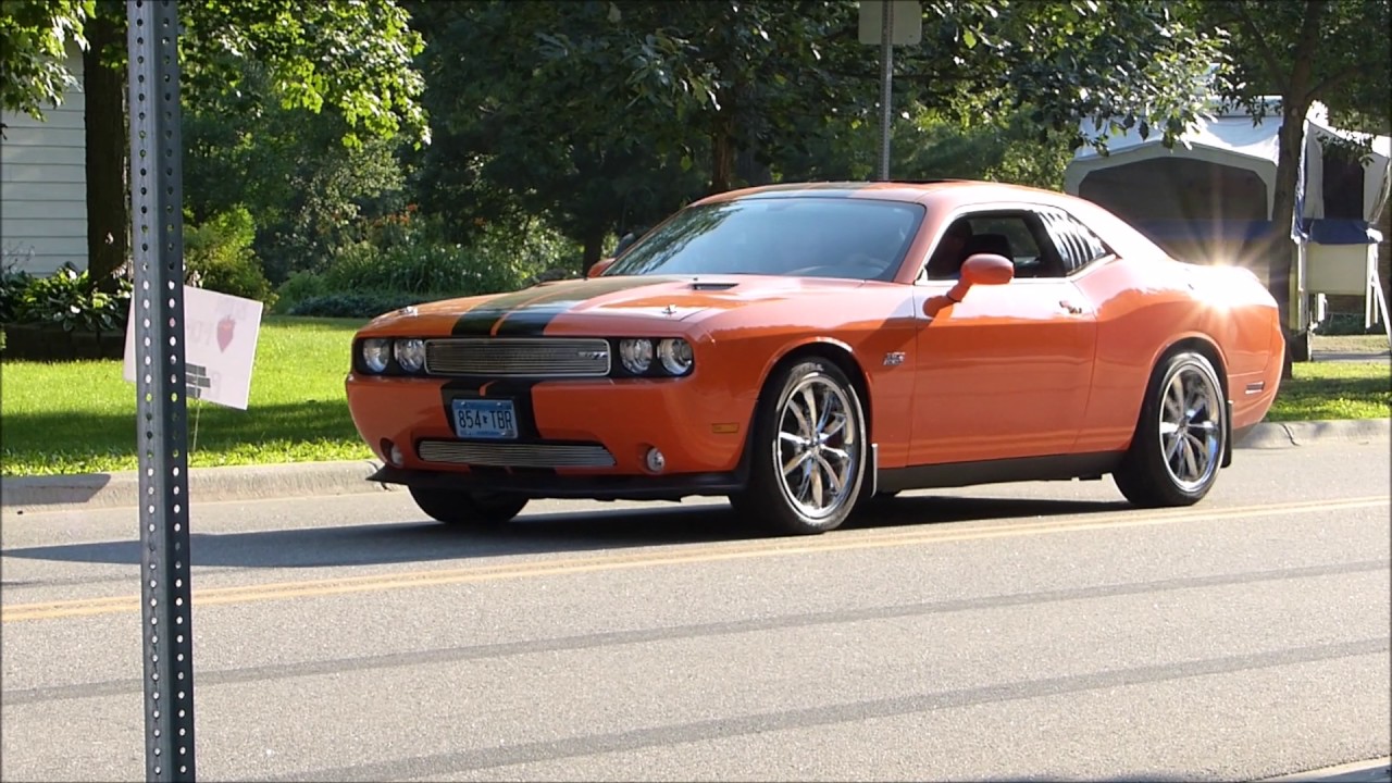 BURNOUTS-2017-Northern Cruisers Car Club-BURNOUT-Leaving Car Show