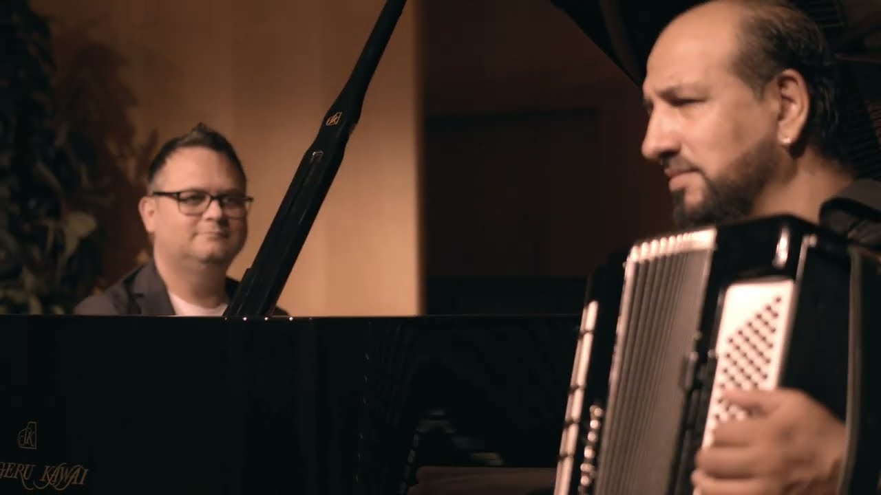 BRACA DEMIROVIC MUZICKA FANTAZIJA OFFICIAL VIDEO