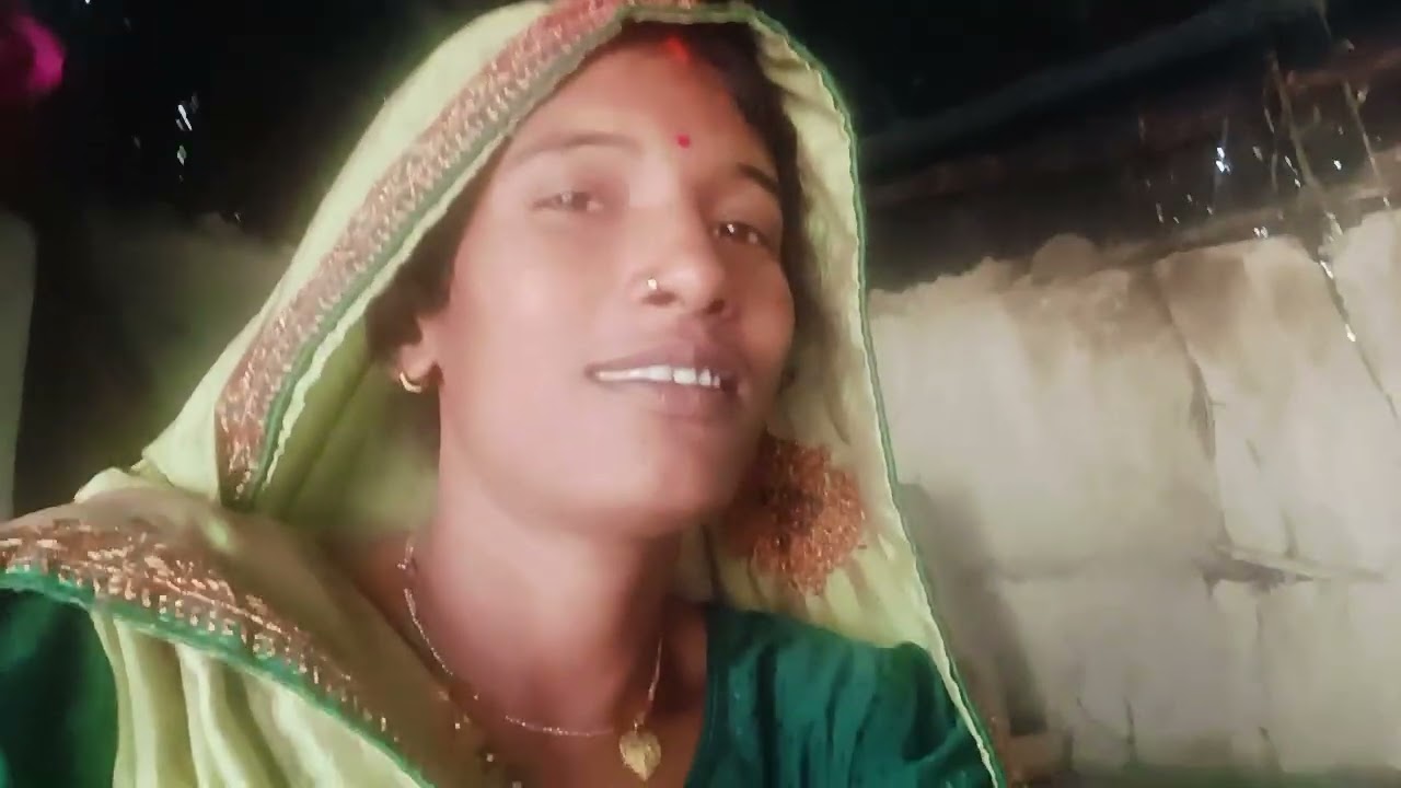 आलू की पूरी खाने उजरकू  आ गए दोस्तों लास्ट तक देखना वीडियो