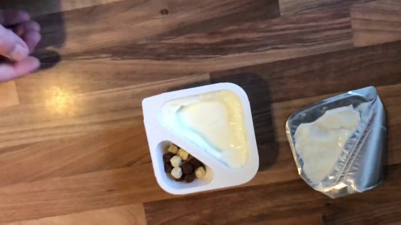 Packung aufreissen - Yoghurt