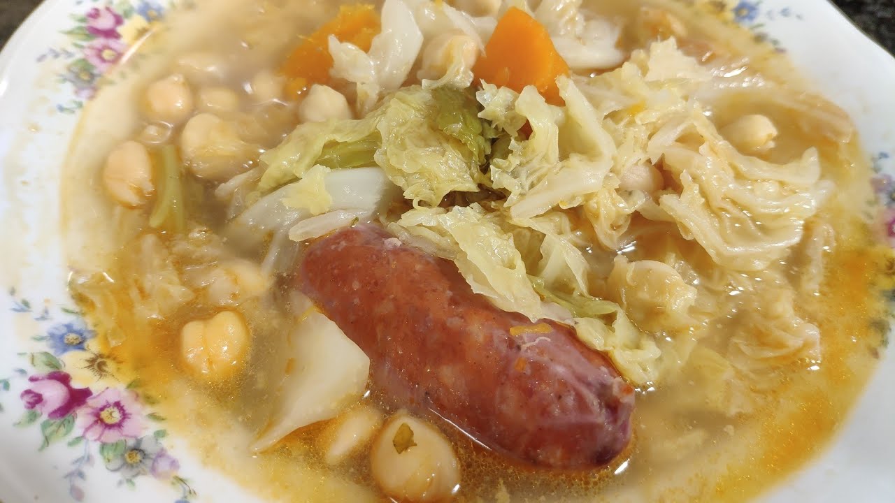 Cocido de garbanzos con col o repollo 🥬#gm