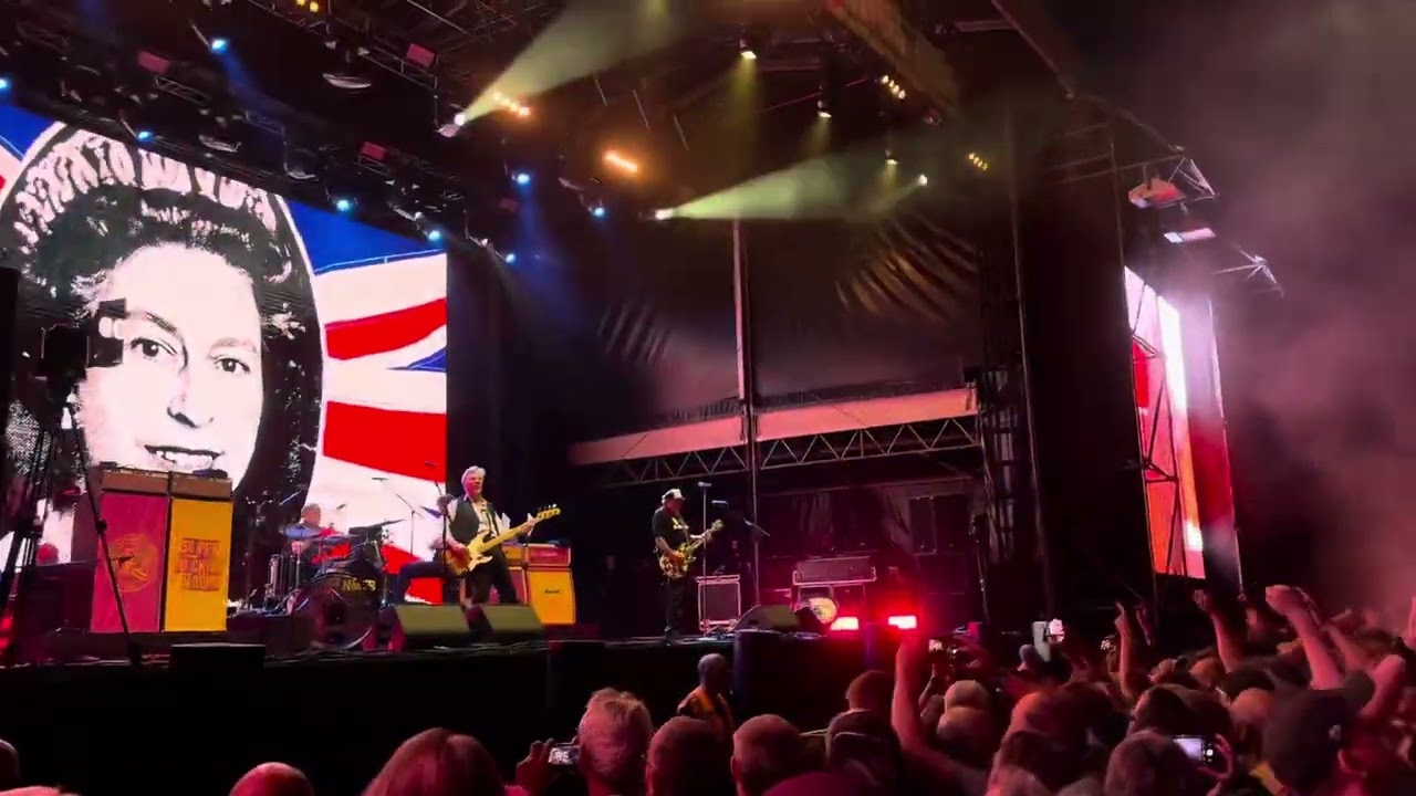 Sex Pistols - God Save The Queen. Zitadelle Spandau, Berlin 2025