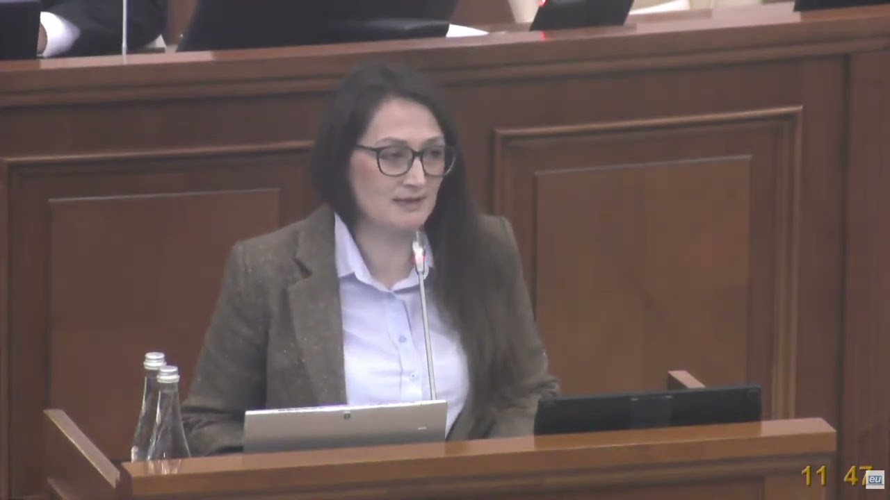 Vasile Costiuc, luat la rost de o deputată PAS
