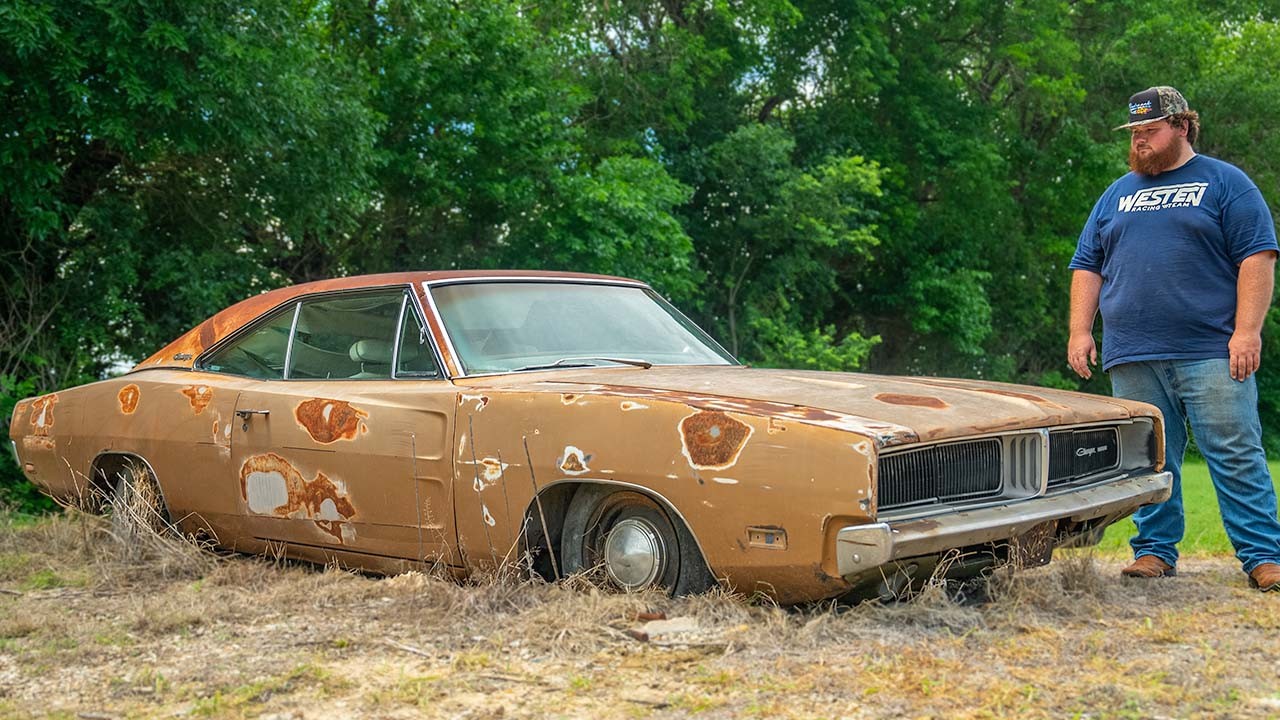 Возвращение к жизни Dodge Charger 1969 года