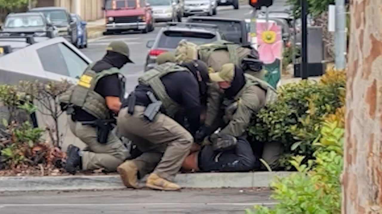 At least 3 men taken into custody at Home Depot federal immigration raid