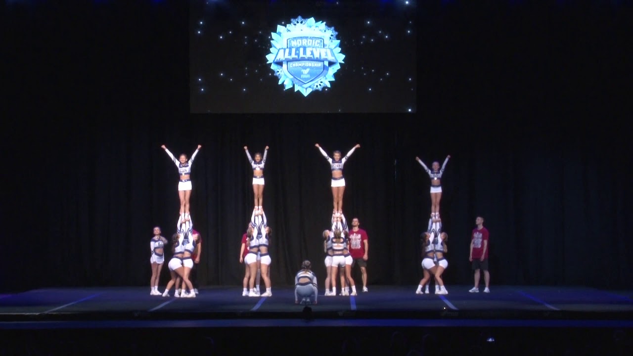 NALC 2019 - Musketeers Funky Cheer Rain