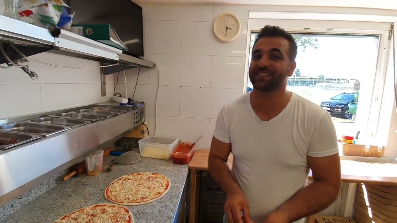 Pizza ustasi Ferhat beyle Pizza tarifi ve püf noktalari