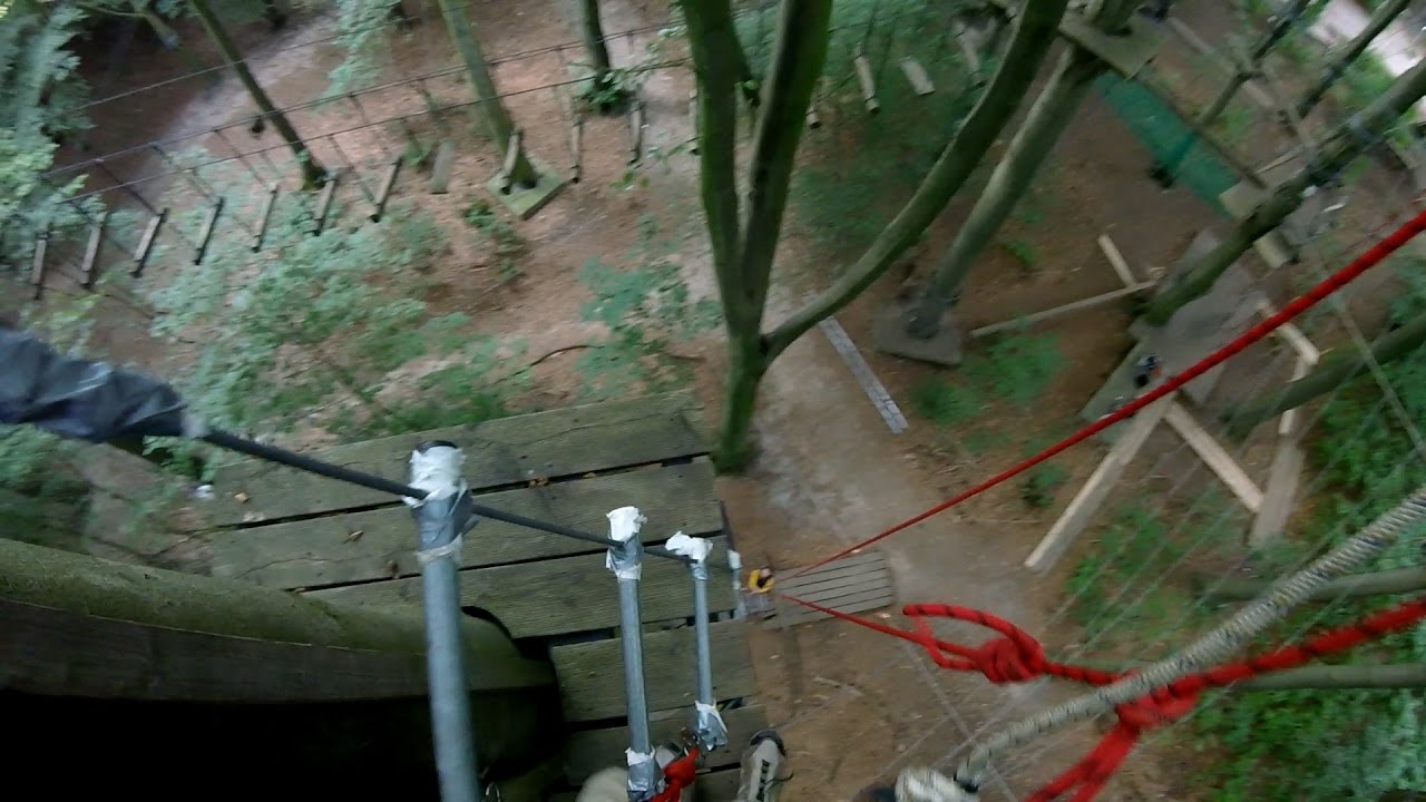 E-Parcours - fein klettern im Wald-Hochseilgarten Hanerau-Hademarschen