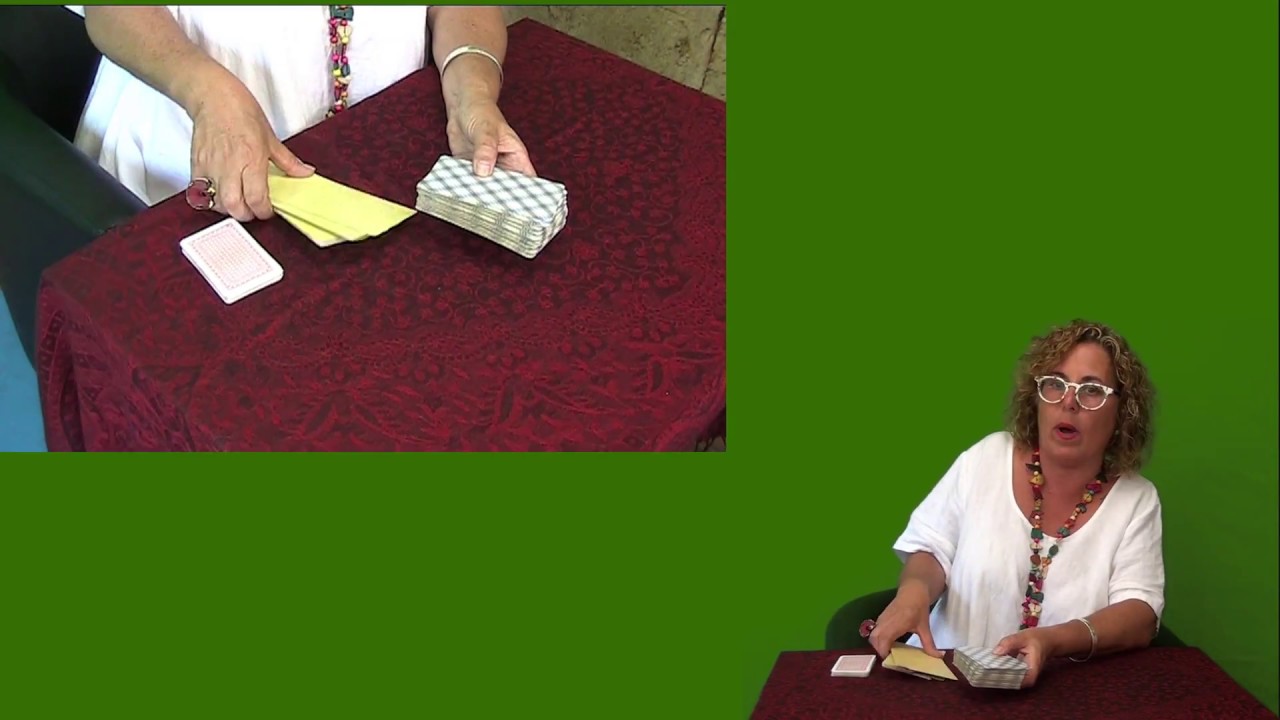 Aprender Tarot es fácil: Cómo barajar las cartas.