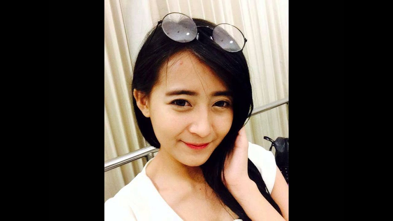 Ungu _ Andai ku bisa (Bela Jevanka) :'(