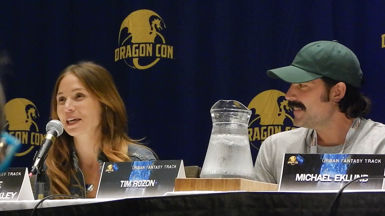 Wynonna Earp Panel Part 3 Dragon Con  09-04-17