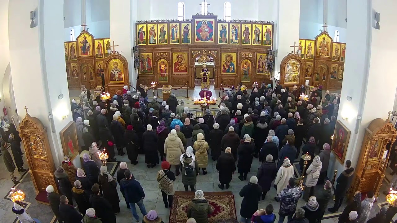 Неделя сыропустная. Воспоминание Адамова изгнания. Прощеное воскресенье.  Божественная Литургия.
