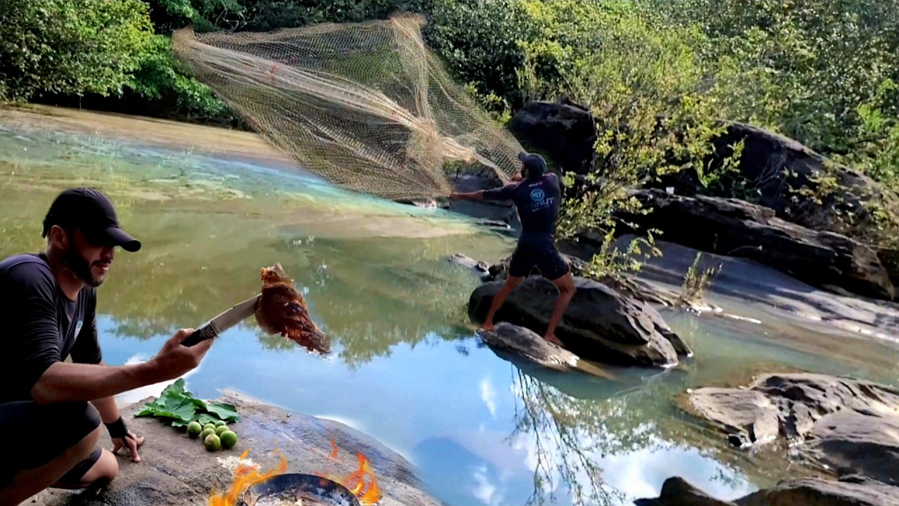 Nesse rio tem que ficar ligado com o que vem na tarrafa... #peixefrito