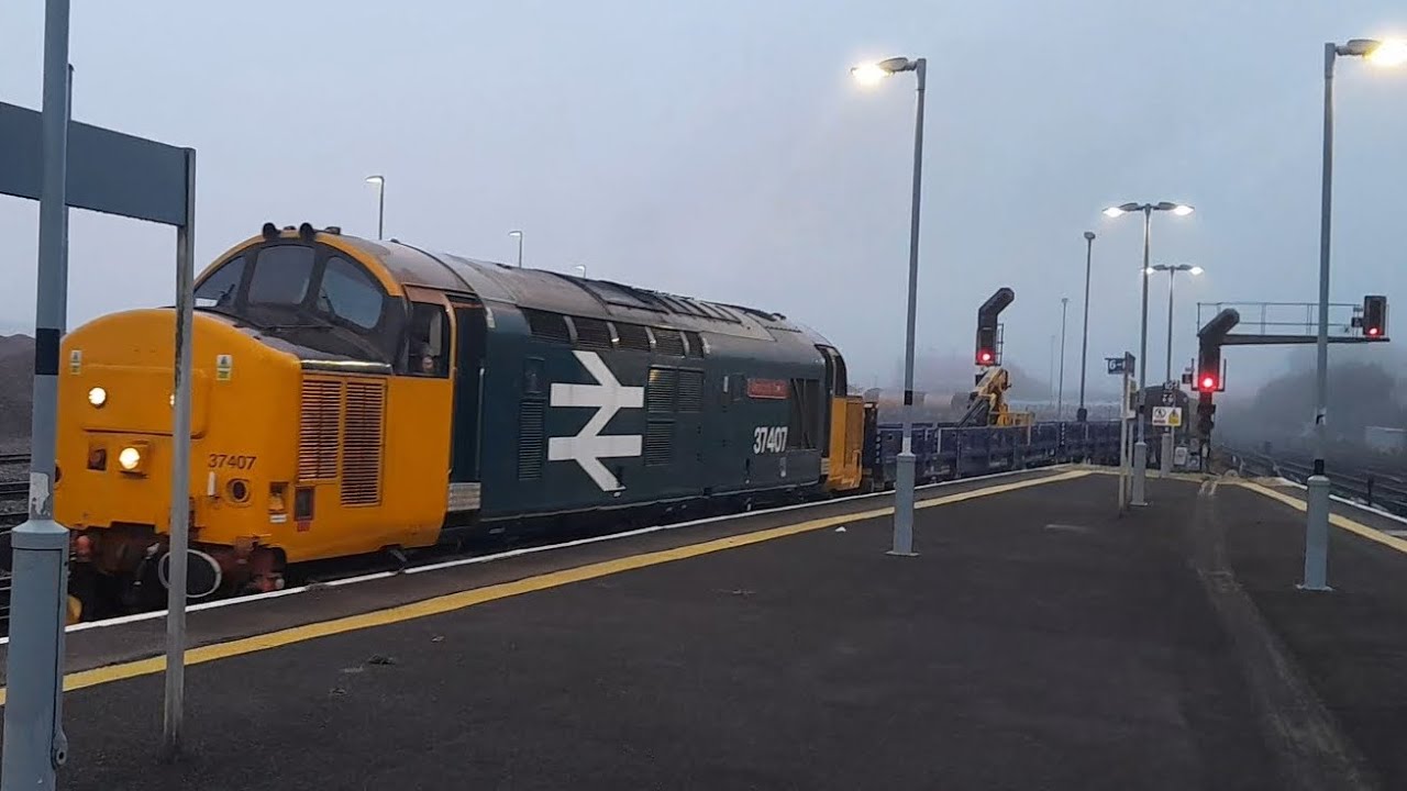 Mega Trash!!!!! 37407 +700106 Erupting Through Eastleigh!!!
