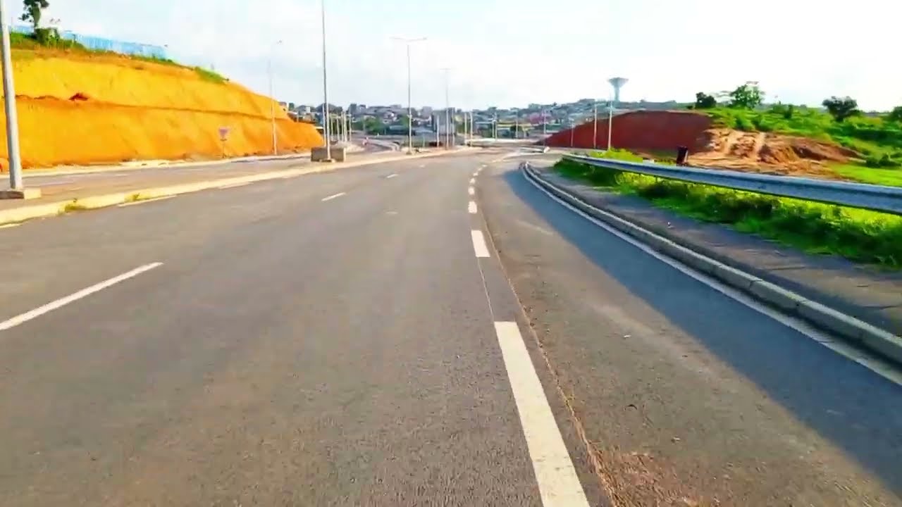 Движение по новой полосе Y4 в Эбимпе