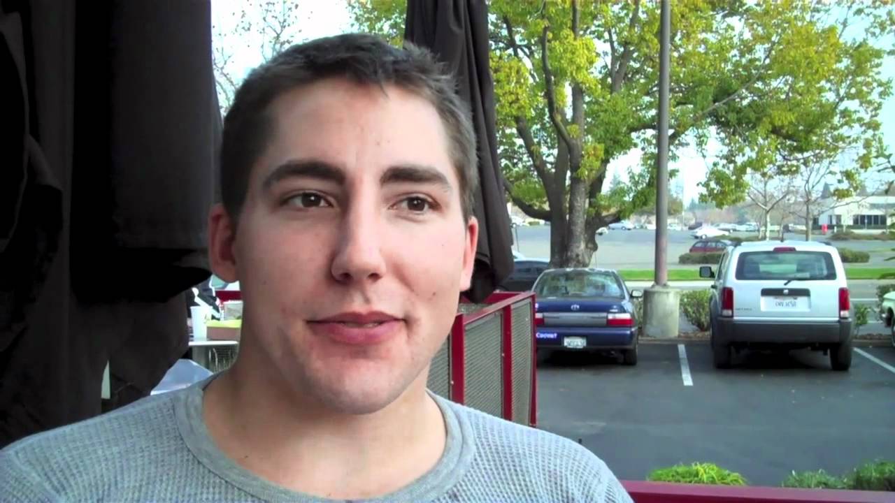 Flexforall Benchpress Session & Matteo quick Interview - 12/28/11