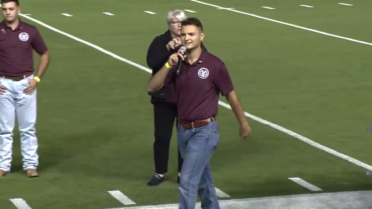 Galveston Yell Leaders at Nov. 16, 2024 New Mexico State Midnight Yell Practice