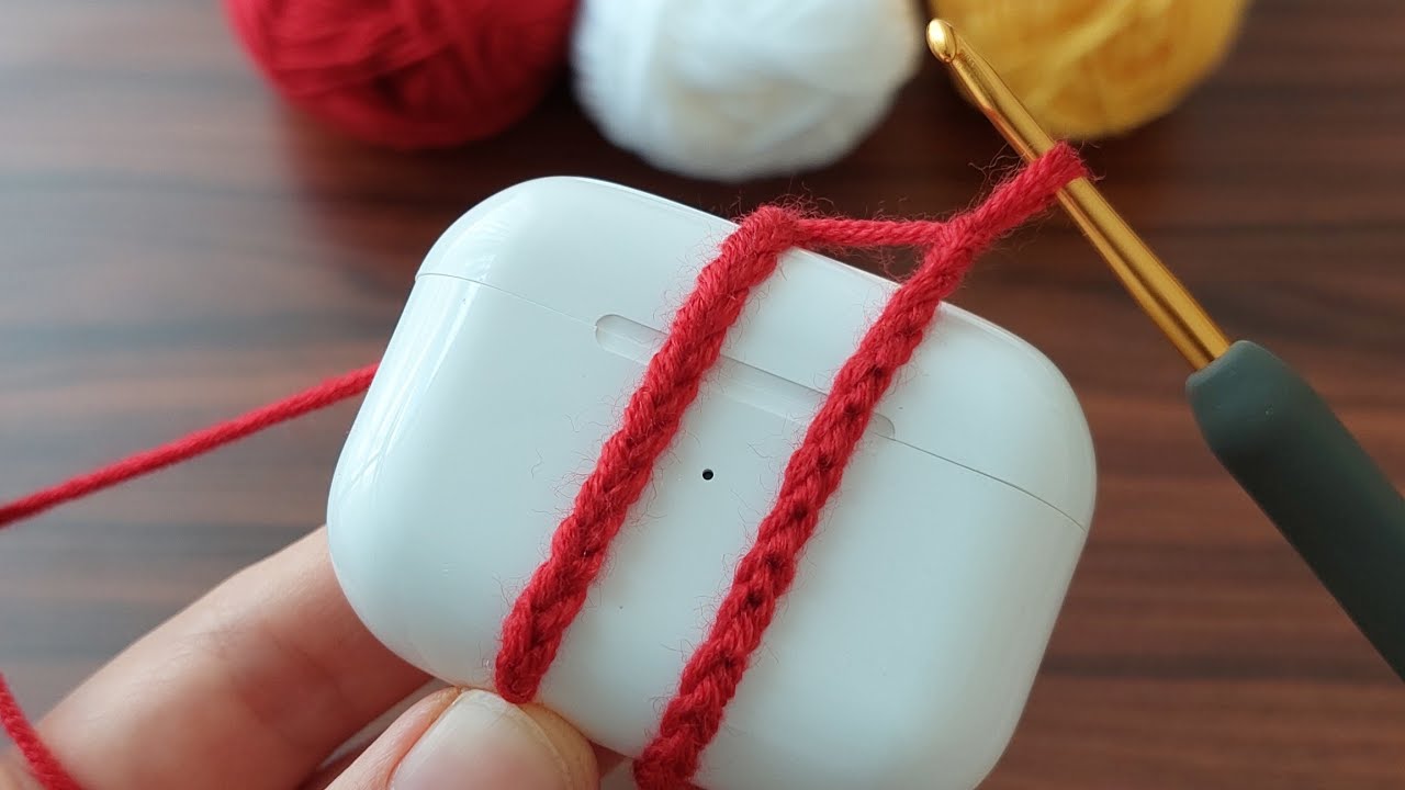 Amazing 😯 super easy crochet case for airpods- online Tutorial 💰