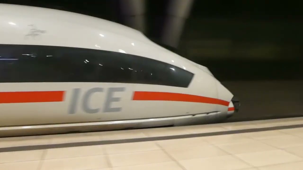 ICE en Frankfurt am Main Flughafen Fernbahnhof,5/1/24,21:00-22:30