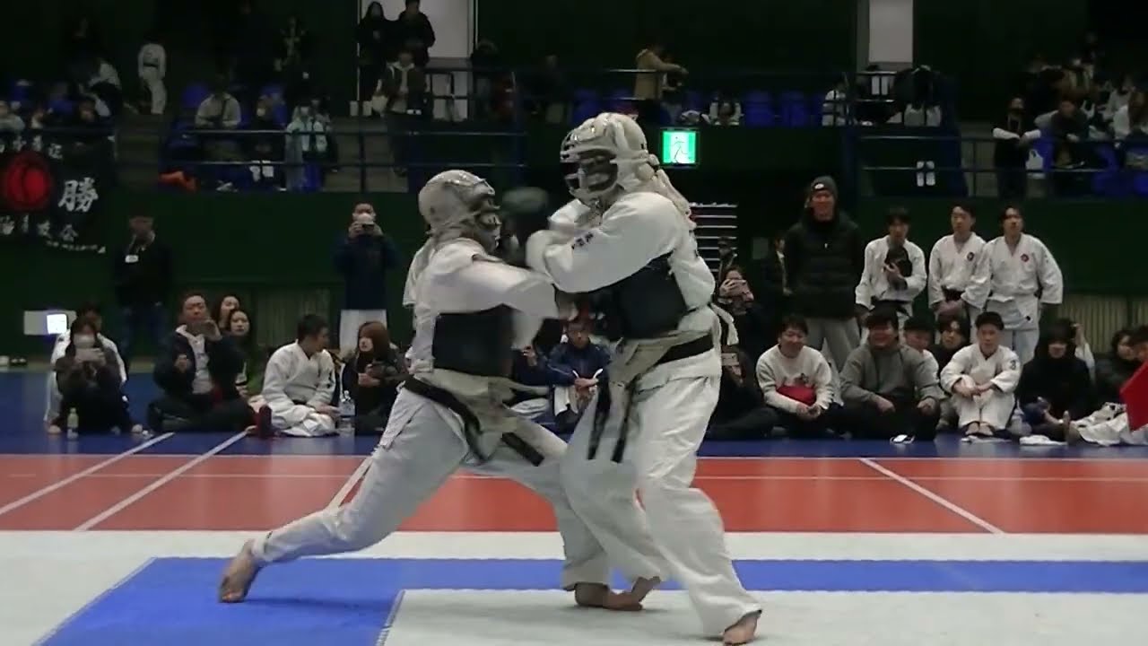 2024日本拳法白虎会優勝大会 成年男子3段以上の部 田村虎太郎(商大堺高)VS竹丸 塁主(流科大) @nipponkenpo