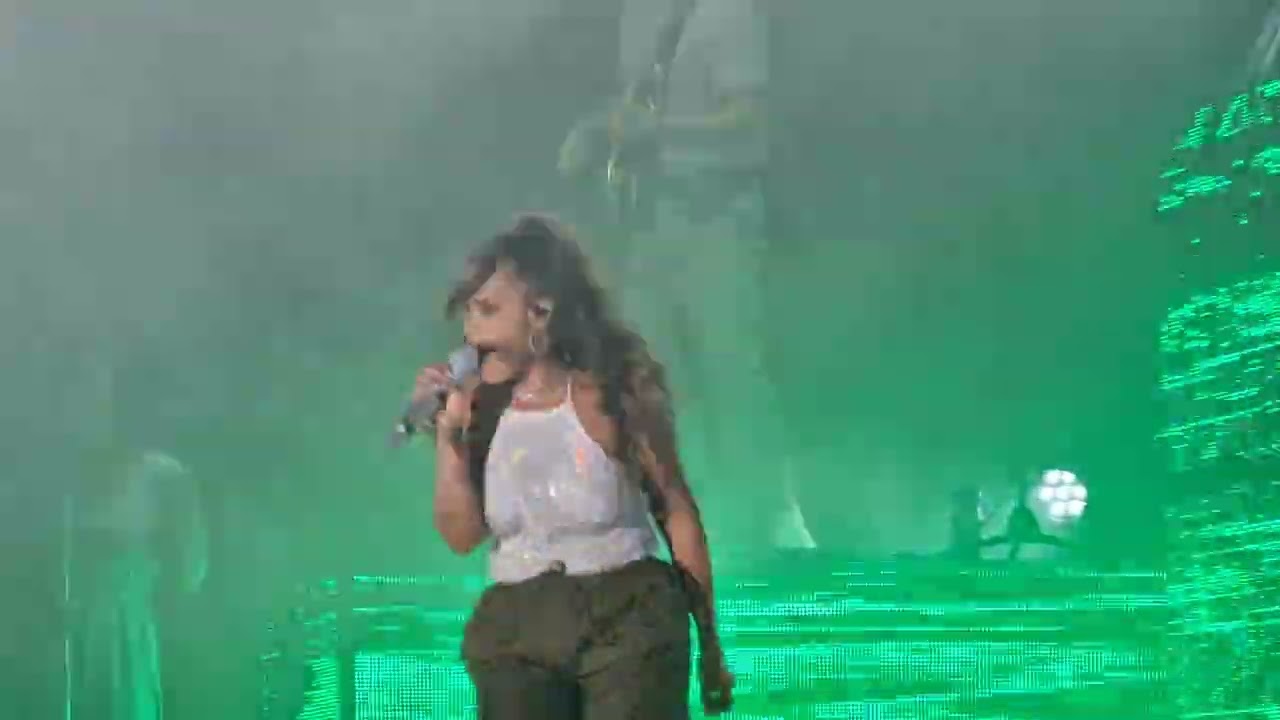 Amel Bent Fête Nationale 14 Juillet 2022 Reims