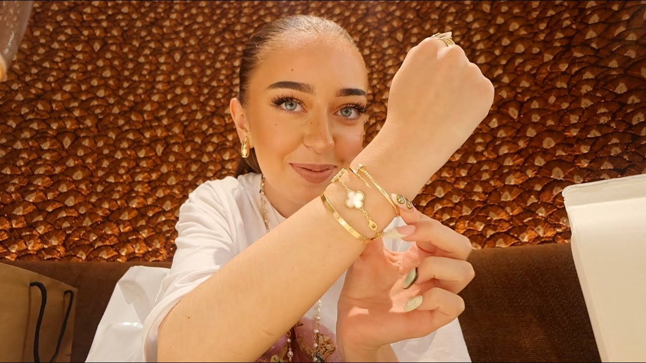 Buying My Dream Bracelet In New York!