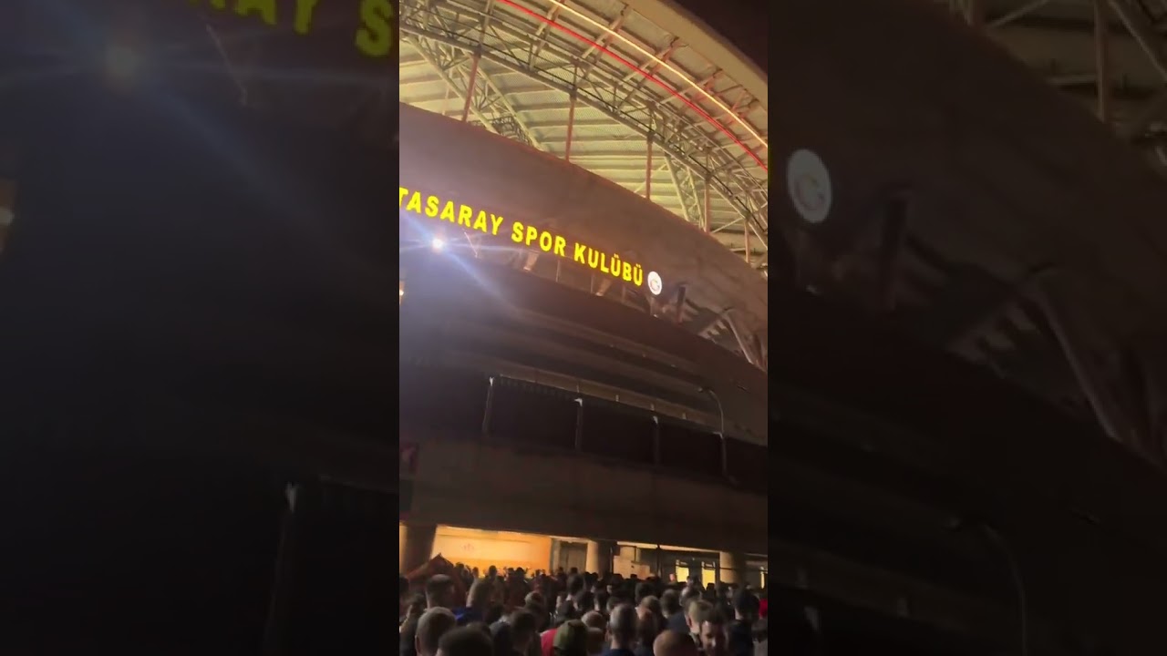 Liverpool! 🇹🇷 LFC Fans Arrive at RAMS Park Champions League Night (Highlights both the city and the