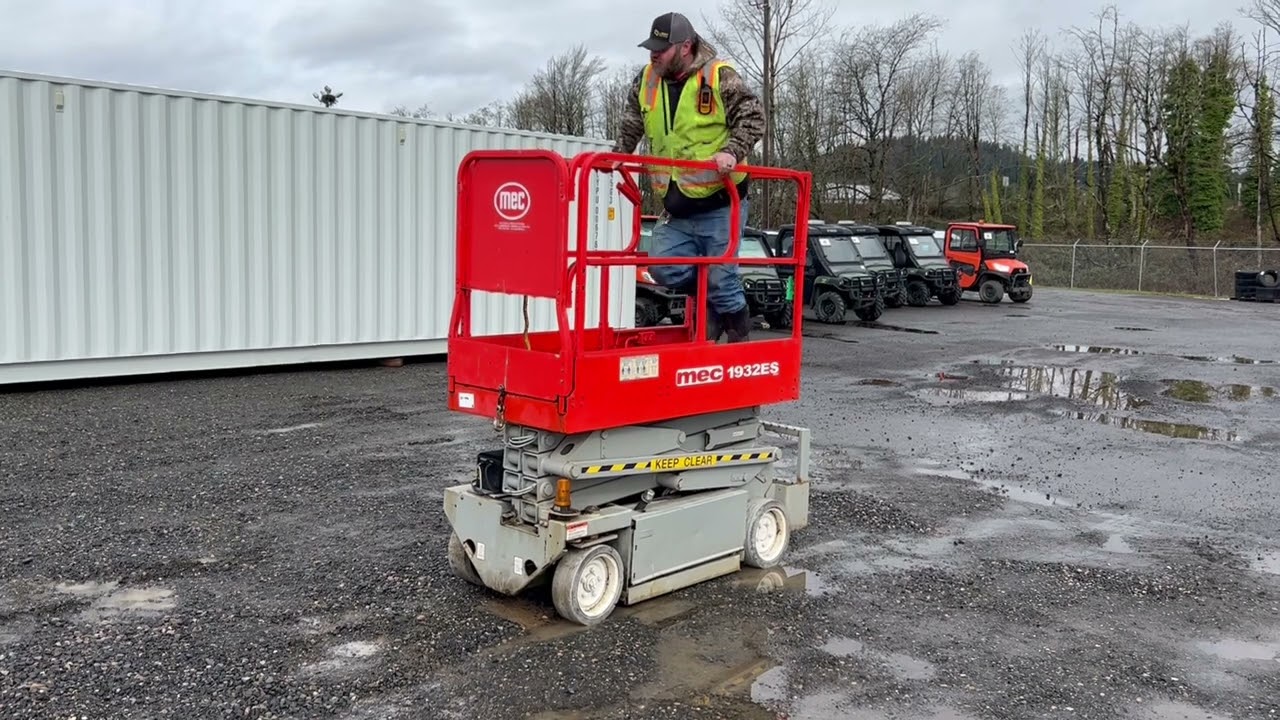 MEC 1932ES Scissor Lift