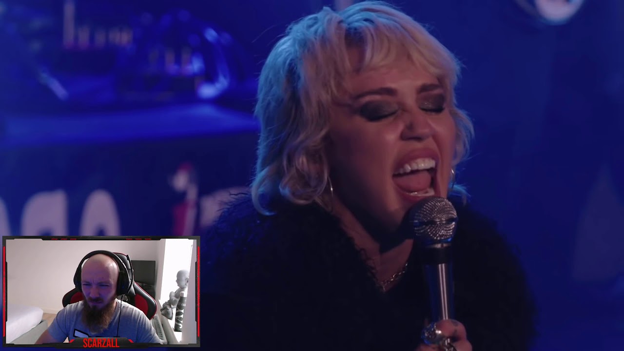 Clueless Gamer Reacts To Miley Cyrus - Zombie 😲WOW😲❤