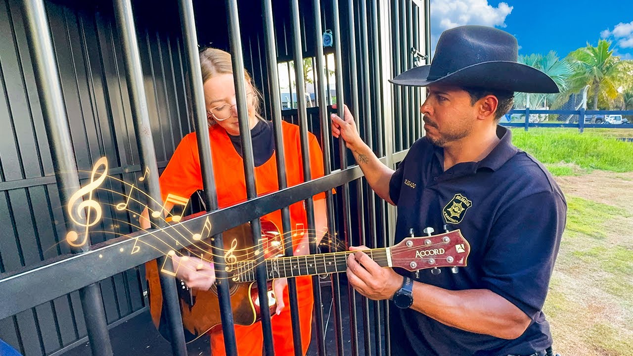 FIZ UMA SERENATA PRO DELEGADO NA CADEIA KKKK