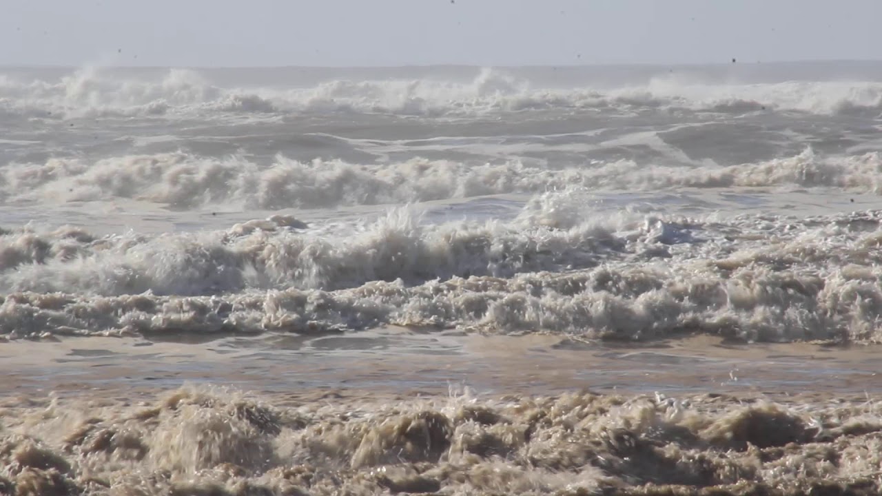Mar de ressaca - Xangri-l&aacute;