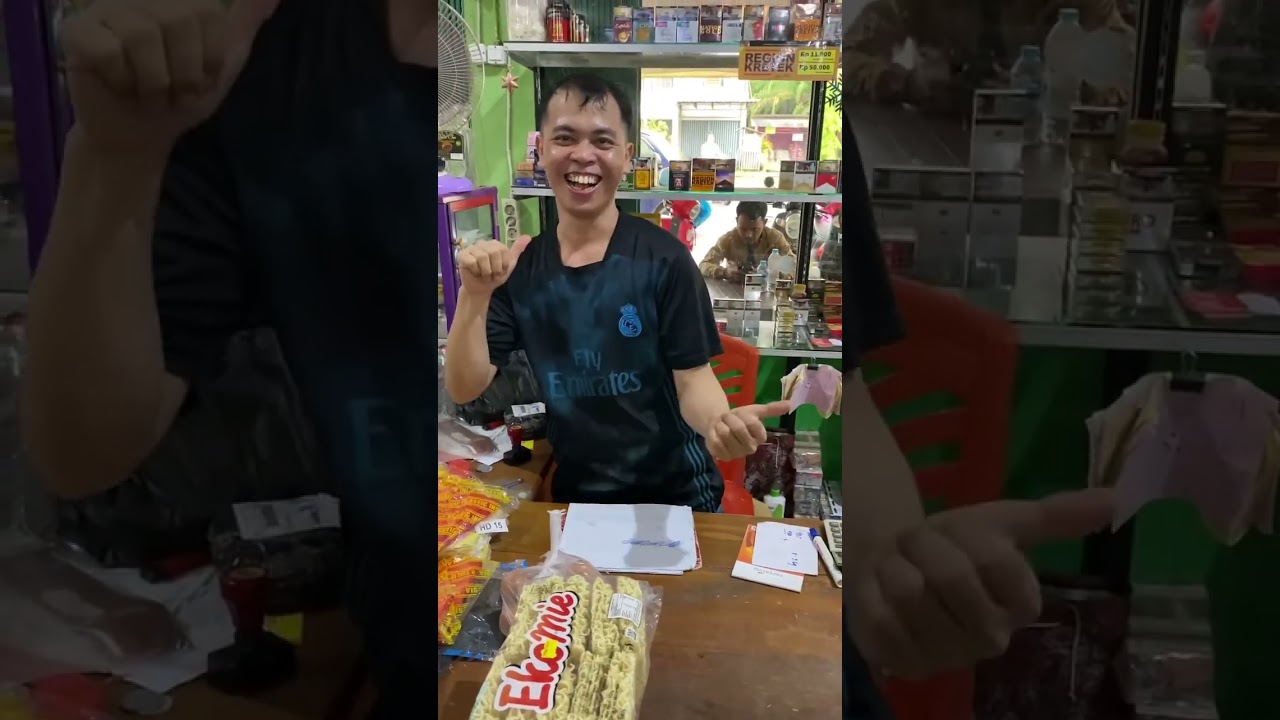 Bikin tenda untuk acara taun baruan lanjut ngabisin ayam ibu # camping tips #tenda sederhana #viral
