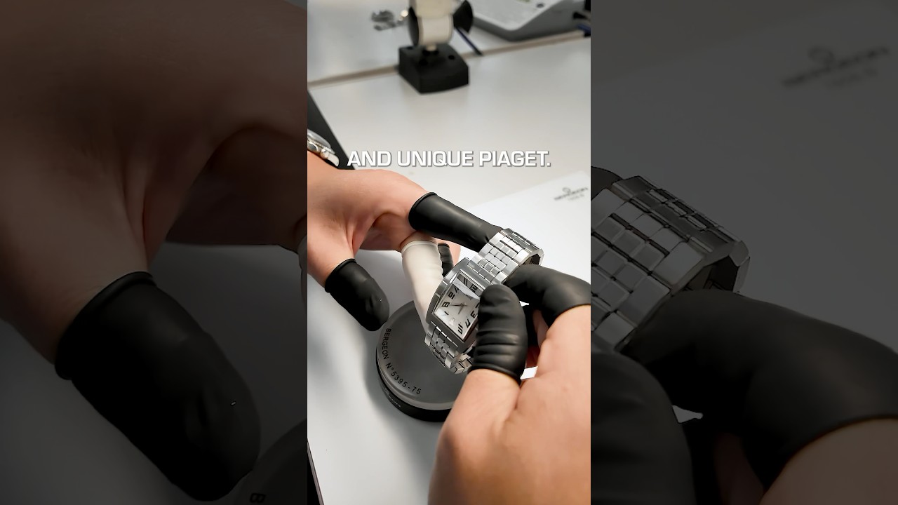 How Do You Open This Watch?! 👀⌚️ #watch #watches #rare #luxurywatches #piaget #weird #luxury