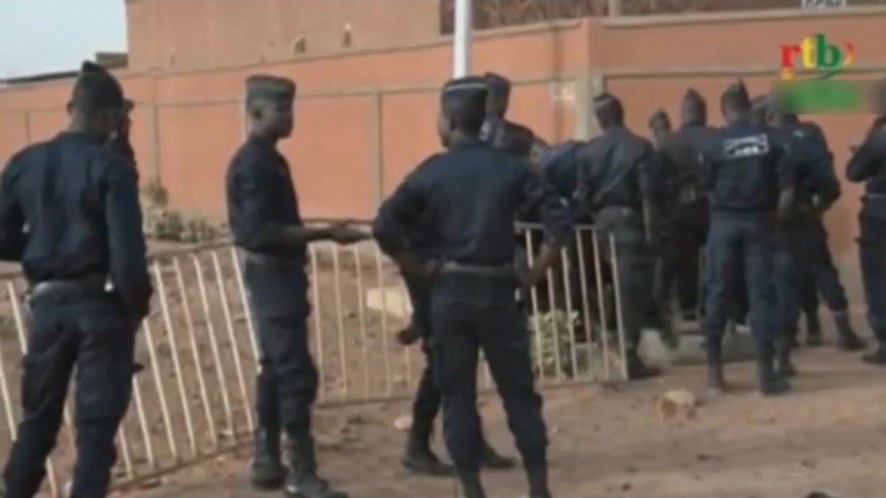 Burkina faso, MOUVEMENT DE CONTESTATION DANS LA POLICE