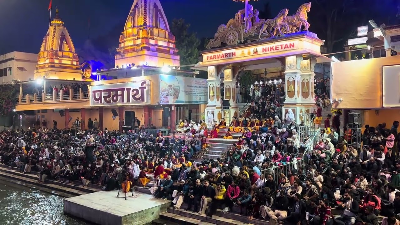 Hanuman chalisa at Parmarth Niketan - Rishikesh 🕉️ 