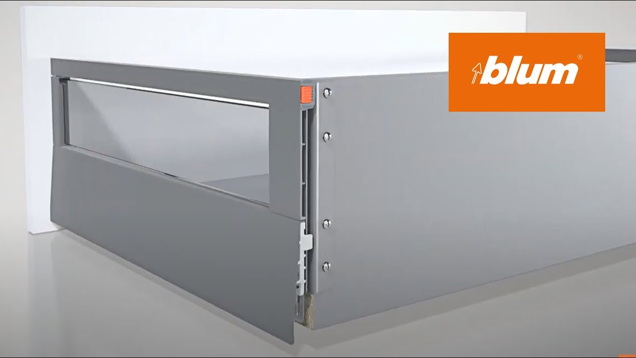 Removal of MERIVOBOX modular with gallery and design element | Blum