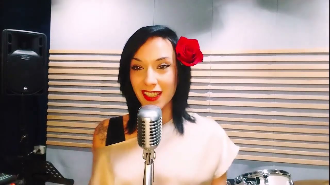 Put your head on my shoulder by Paul Anka, Cover by Noemi Giglio #coversong #paulanka #viral #music