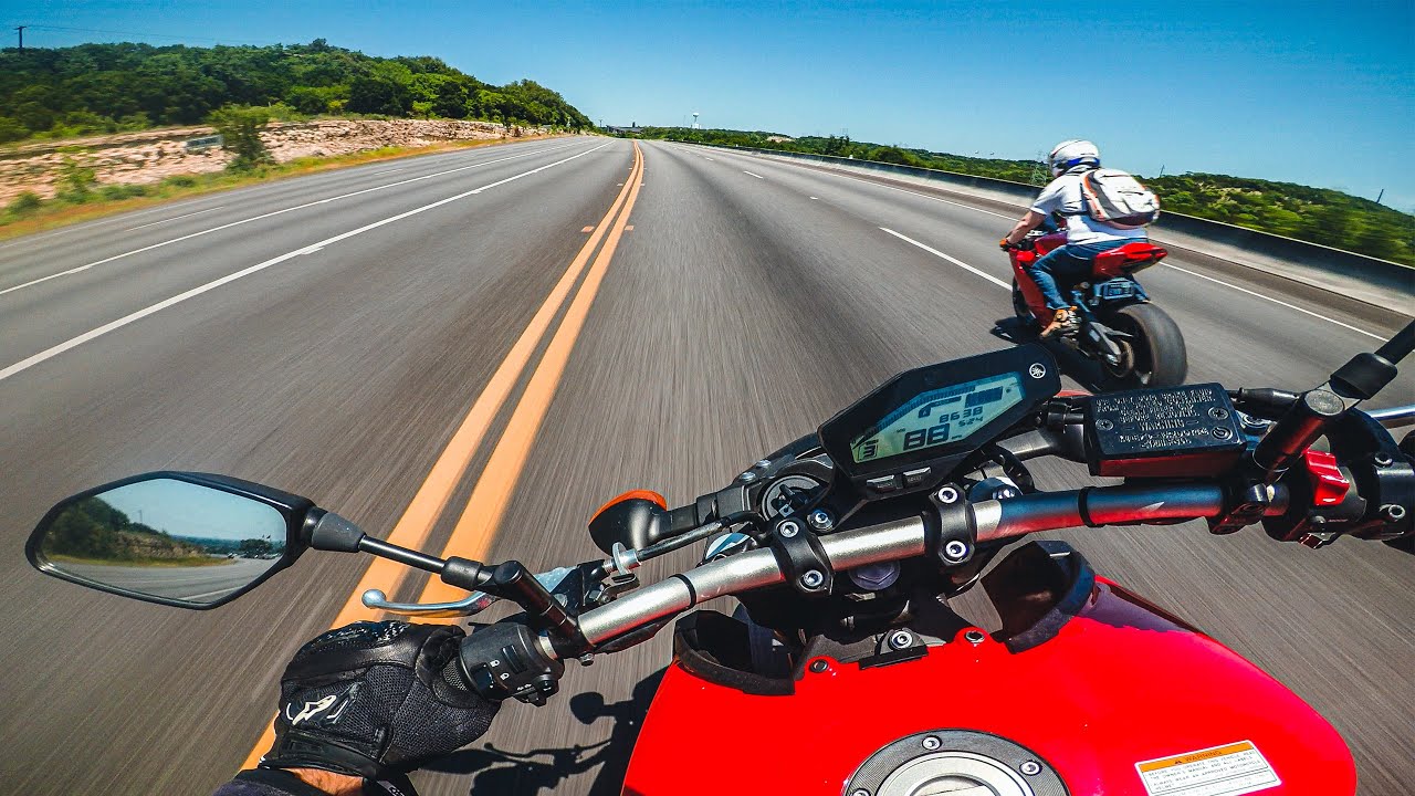 Pure Sound of the Yamaha MT-09