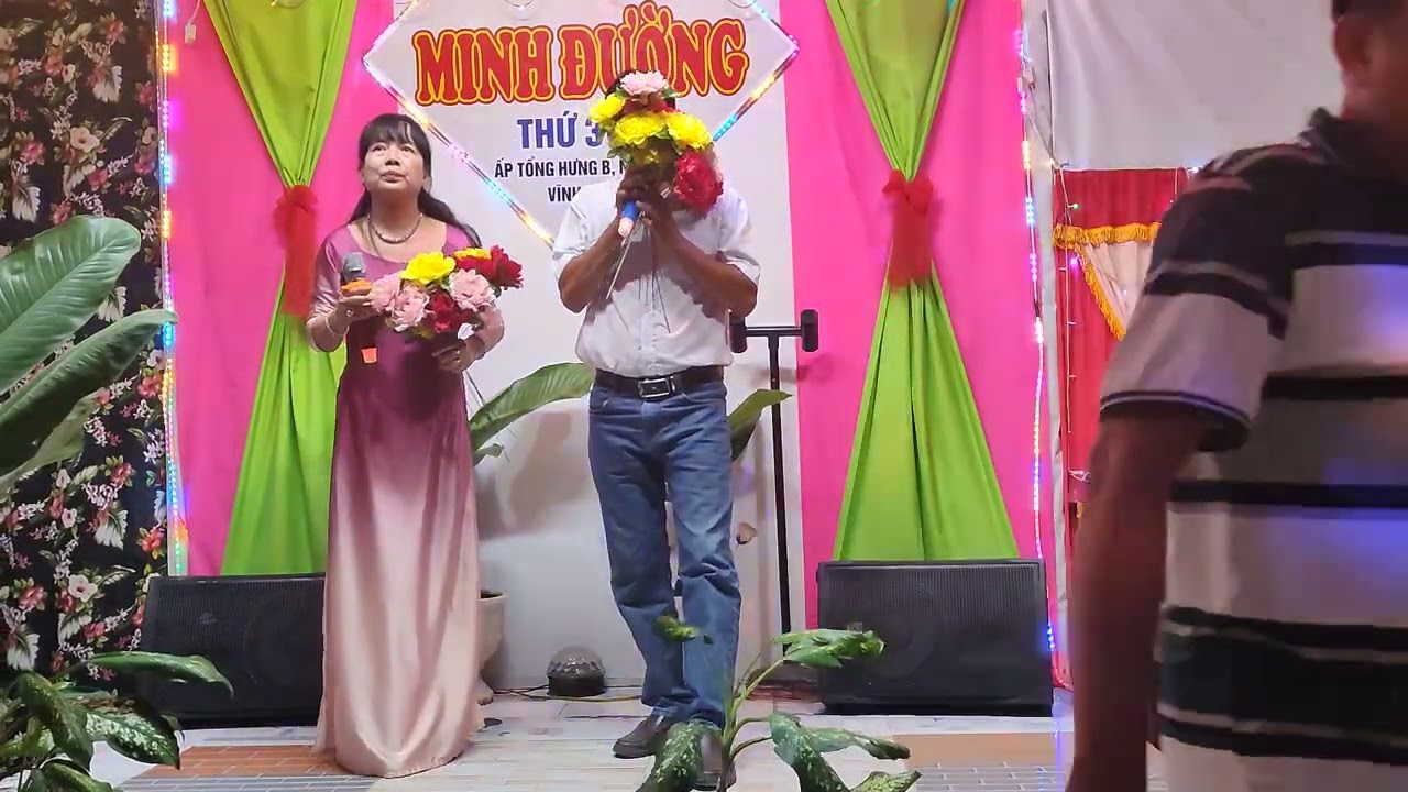 Đường tím bằng lăng Ngọc Nguyễn Anh Nhiều TB 