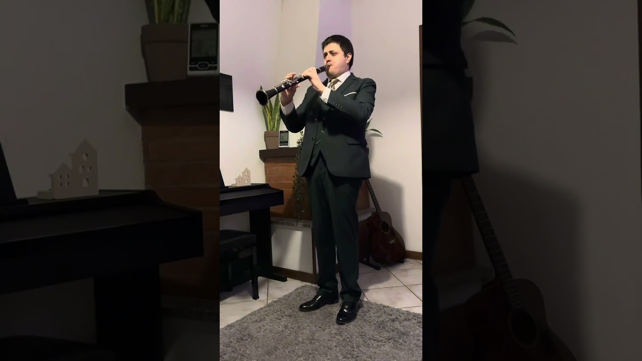 Ostrich Walk (Original Dixieland Jazz Band) - Clarinet Solo