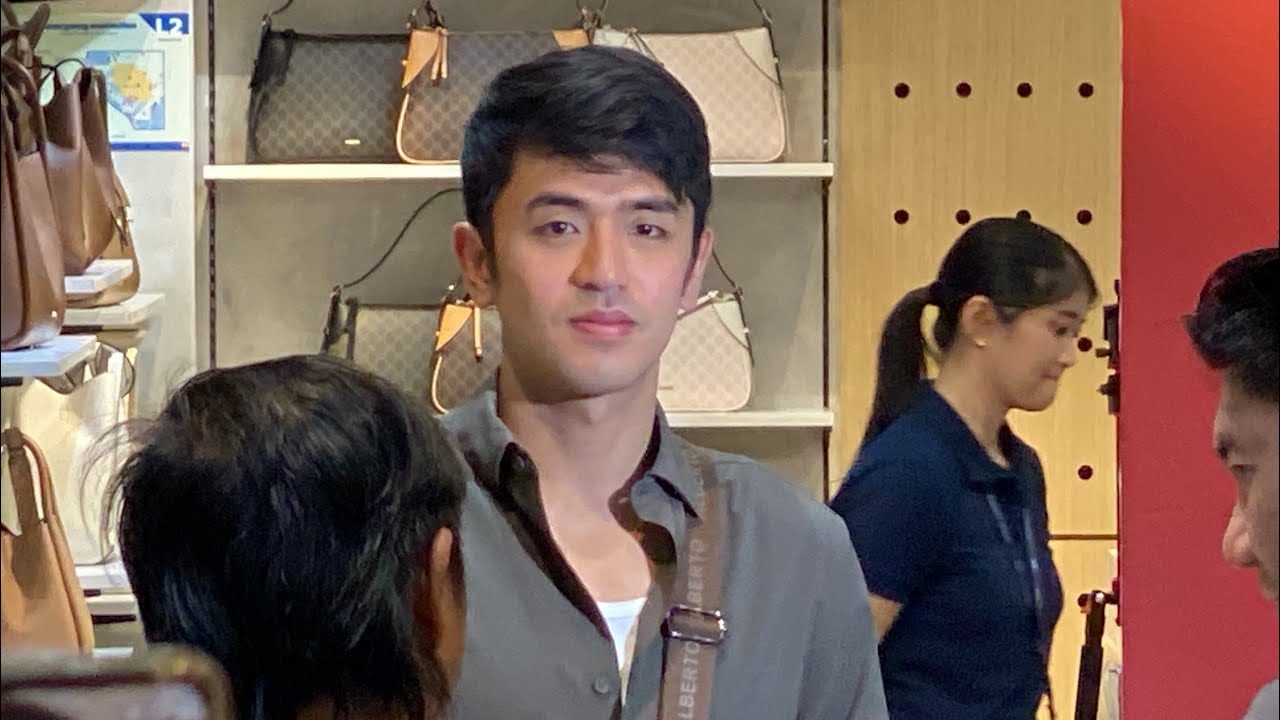 DAVID LICAUCO DINUMOG LIVE AT ALBERTO STORE - SM CITY SAN LAZARO MANILA