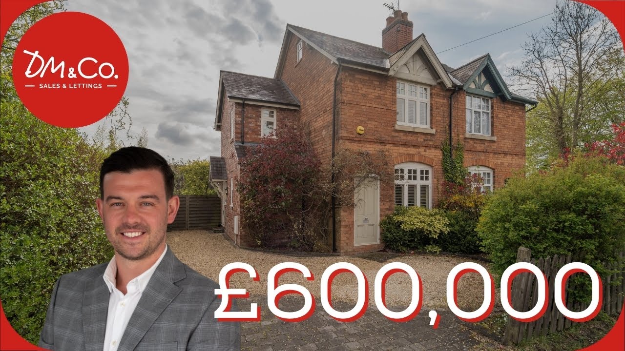 Stunning property on Widney Manor Road, Solihull (Solihull House Tours)