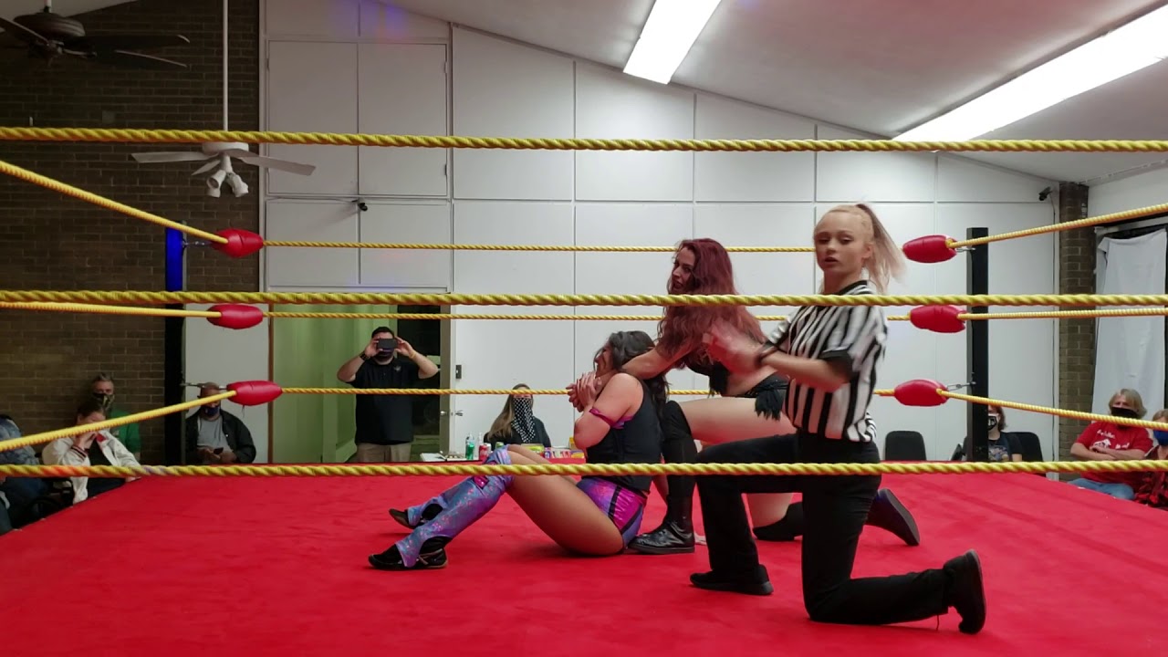 KAYLA CASSIDY VS EVELYN CARTER