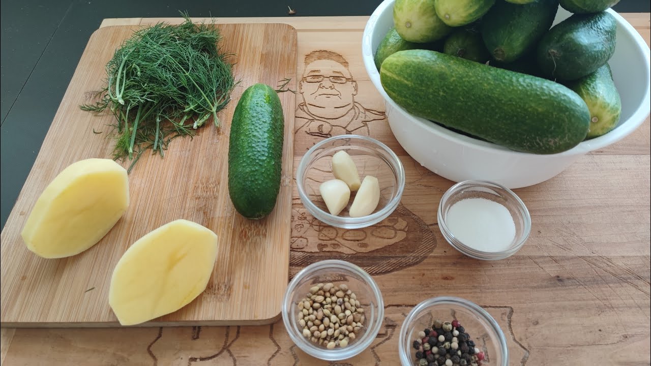 kovászos uborka burgonyával, fermentálás