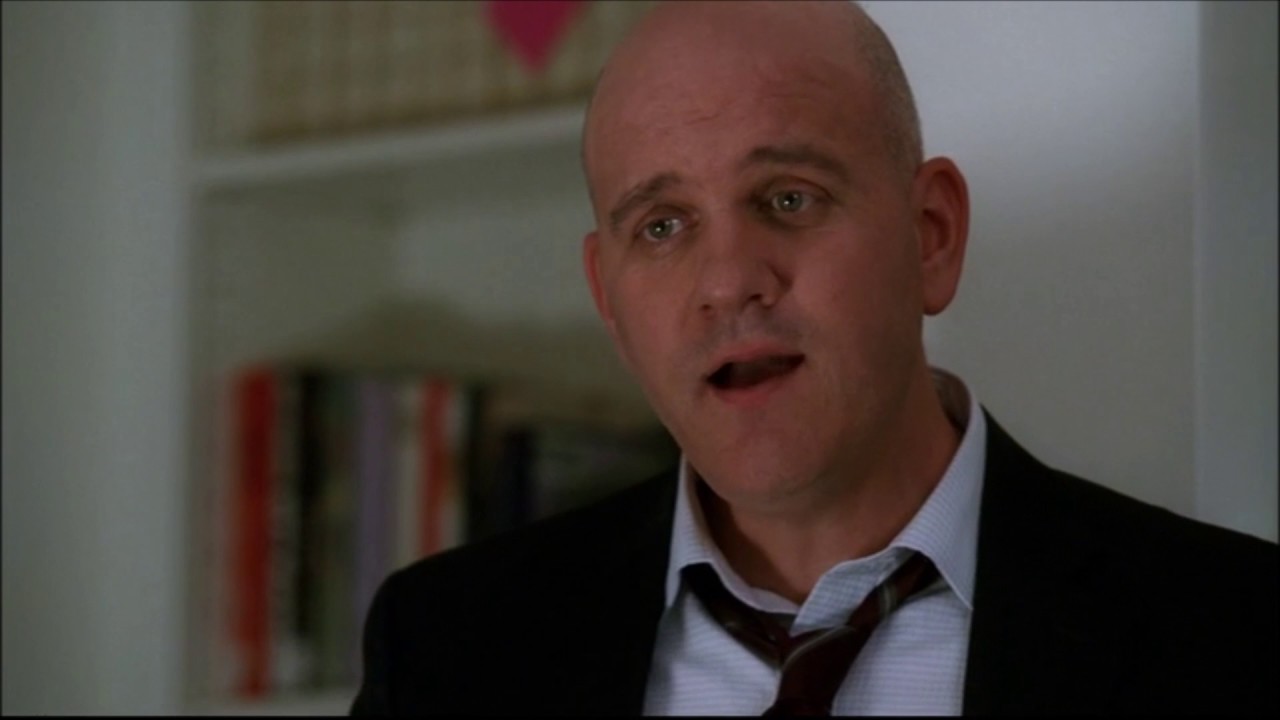 Glee - Burt tells Kurt that he doesn't want him to go 3x17