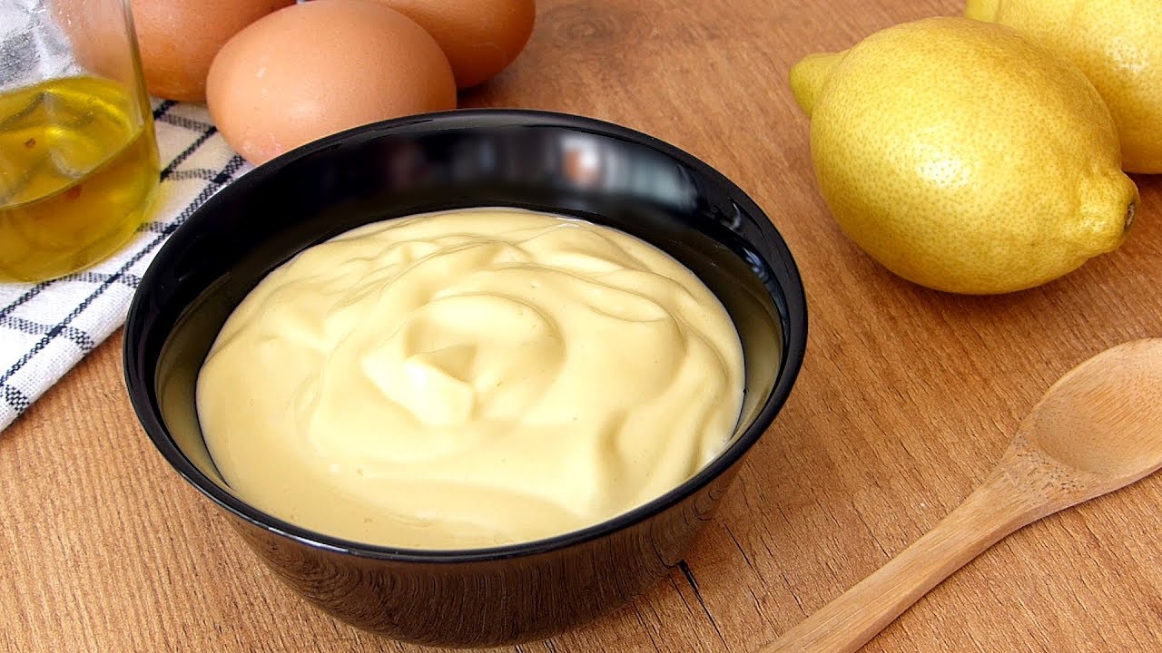 C&oacute;mo Hacer MAYONESA Casera 🕑 en 1 MINUTO!